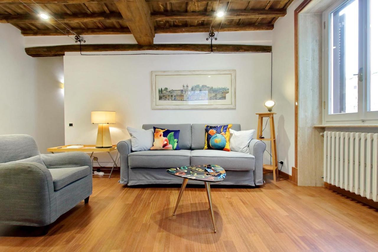 Apartment Ych-farnese Charme Rome